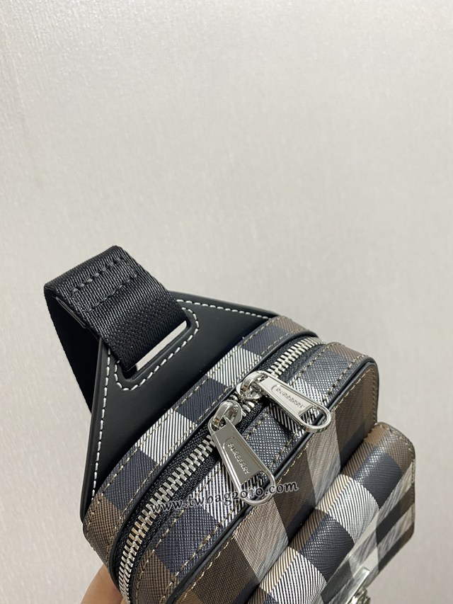 Burberry專門店新款男士斜背包 巴寶莉腰包當胸包斜跨包 yxb1109
